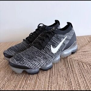 Nike Mens Air VaporMax Flyknit 3